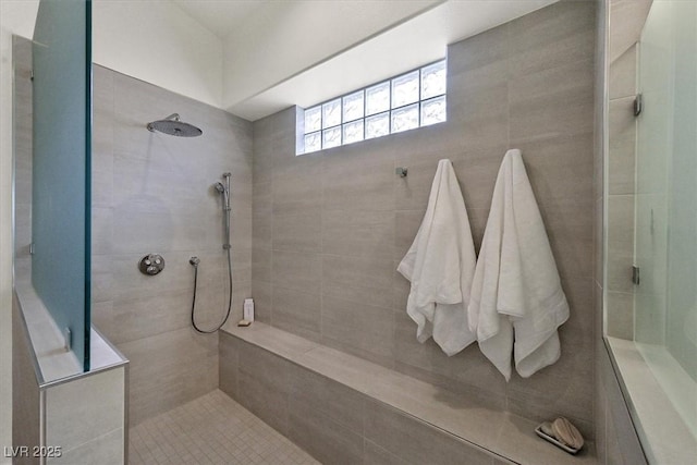 512 Pima Canyon Ct, Las Vegas, NV 89144 - bathroom with tiled shower