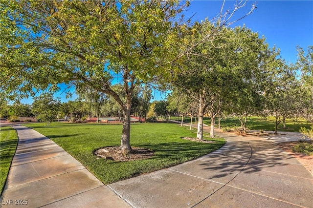 1532 Via Cassia, Henderson, NV 89052 - view of community with a yard