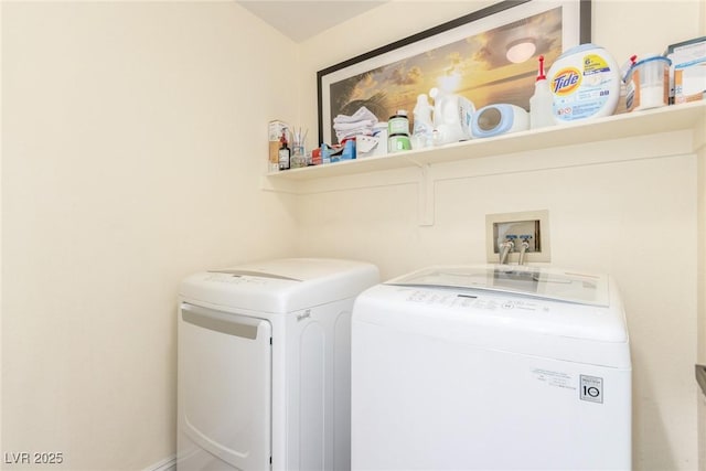 286 Fairmeadow St, Henderson, NV 89012 - clothes washing area with washer and dryer