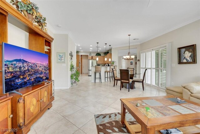 living area with a chandelier, crown molding, light tile patterned floors, recessed lighting, and baseboards