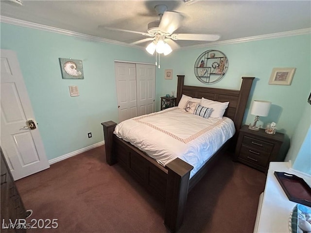 bedroom featuring crown molding, dark carpet, a closet, a ceiling fan, and baseboards