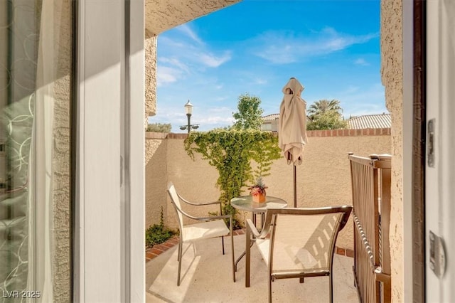 5142 Southern Hills Ln, Las Vegas, NV 89113 - view of balcony