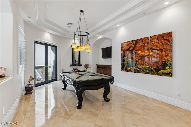 rec room featuring billiards table, recessed lighting, crown molding, baseboards, and a raised ceiling