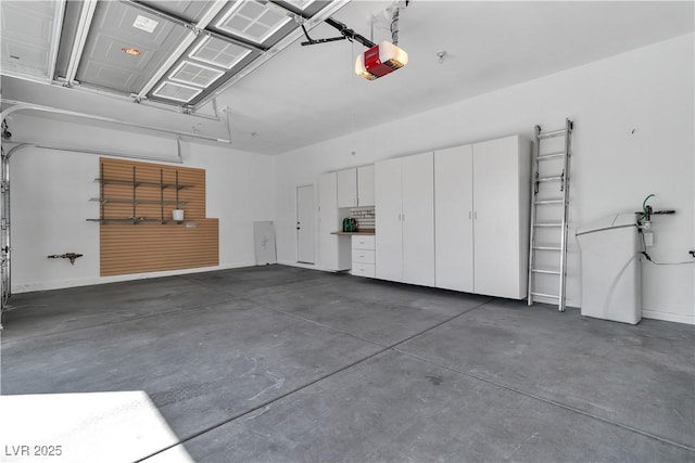 11621 La Mirago Pl, Las Vegas, NV 89138 - garage featuring a garage door opener