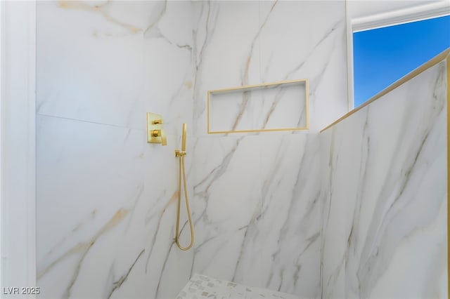 529 Fork Mesa Ct, Henderson, NV 89015 - full bath featuring a marble finish shower