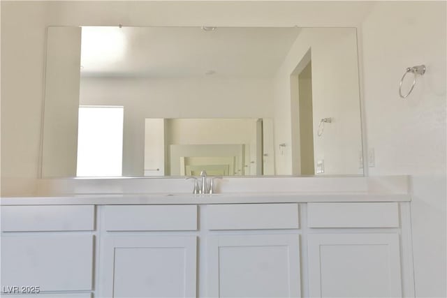 6250 Lamont Hills Ave, Las Vegas, NV 89139 - bathroom with vanity