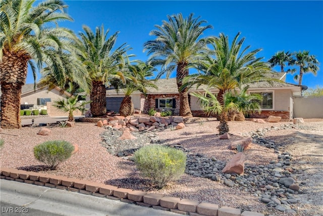 6117 Foxcroft Ave, Las Vegas, NV 89108 - view of front of property
