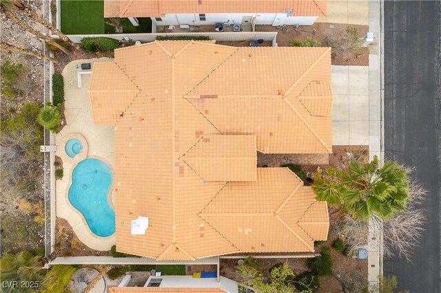 1933 Davina St, Henderson, NV 89074 - bird's eye view of a pool