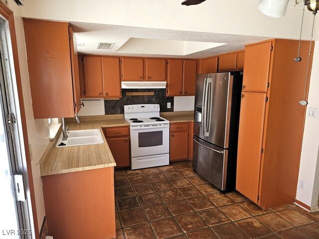 8813 Pavia Dr, Las Vegas, NV 89117 - photo 3