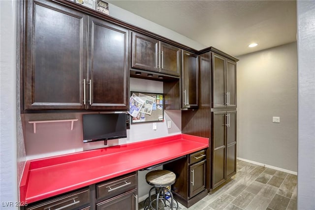 5650 Pleasant Palms St, North Las Vegas, NV 89081 - office space featuring baseboards, built in desk, and recessed lighting