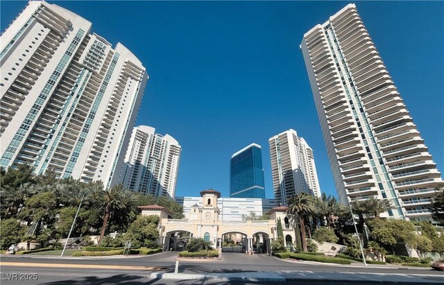 2777 Paradise Rd Unit 2701Ph, Las Vegas, NV 89109 - view of building exterior featuring a view of city