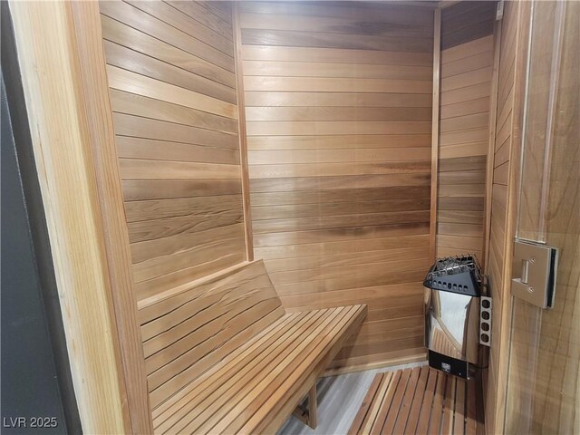 2777 Paradise Rd Unit 2701Ph, Las Vegas, NV 89109 - relaxing sauna featuring wooden walls