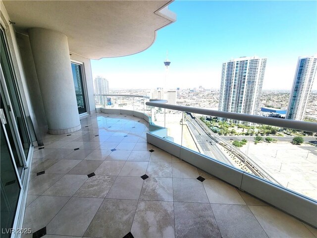 2777 Paradise Rd Unit 2701Ph, Las Vegas, NV 89109 - balcony featuring a view of city