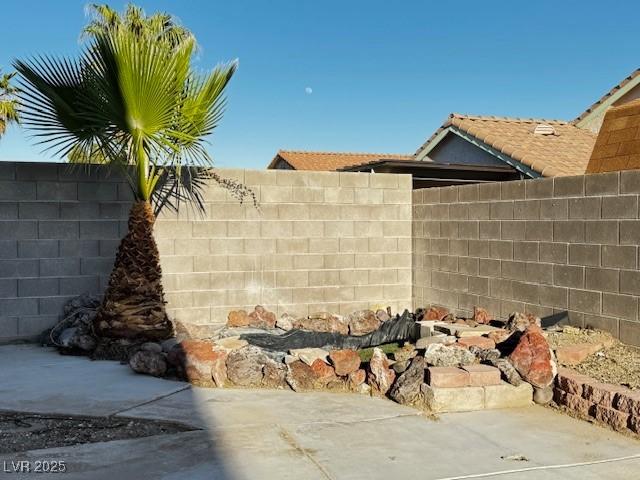 529 Rancho Del Mar Way N, Las Vegas, NV 89031 - exterior view of a fenced backyard