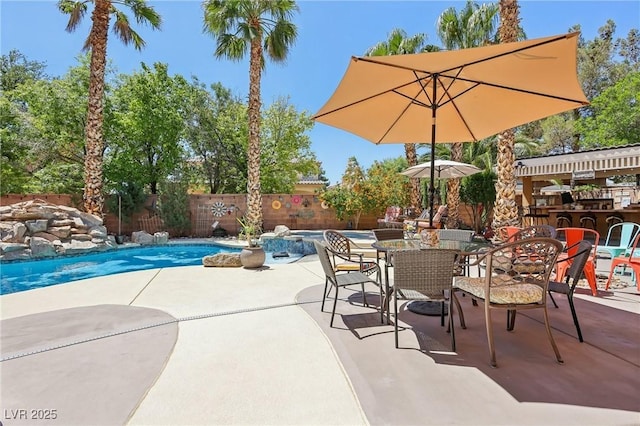 7301 Heggie Ave, Las Vegas, NV 89131 - view of patio / terrace featuring a fenced backyard and outdoor dining space