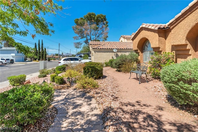 819 Arrowhead Trl, Henderson, NV 89002 - view of yard