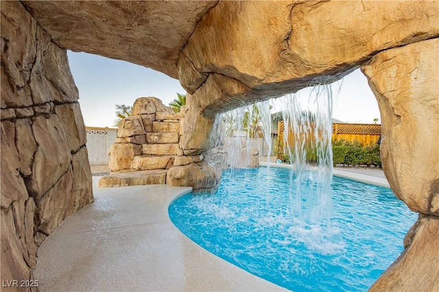 200 E Desert Rose Dr, Henderson, NV 89015 - view of swimming pool featuring a fenced backyard