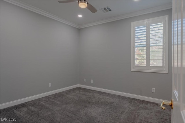 empty room featuring carpet flooring, crown molding, a ceiling fan, baseboards, and recessed lighting