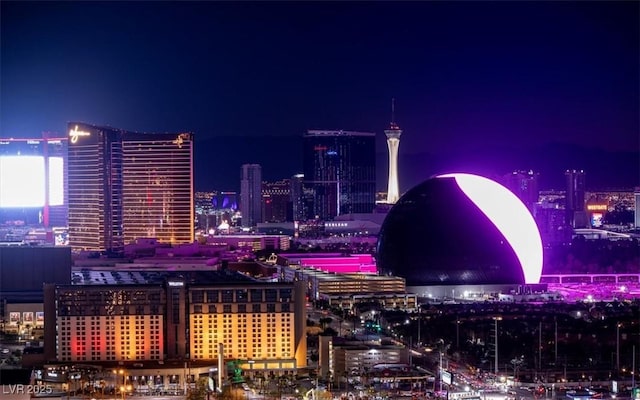 125 E Harmon Ave Unit 321, Las Vegas, NV 89109 - city view