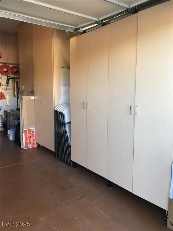 7325 Rustic Crest St, Las Vegas, NV 89149 - view of garage