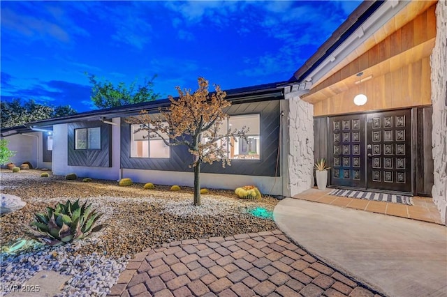 7140 Palmyra Ave, Las Vegas, NV 89117 - view of property entrance