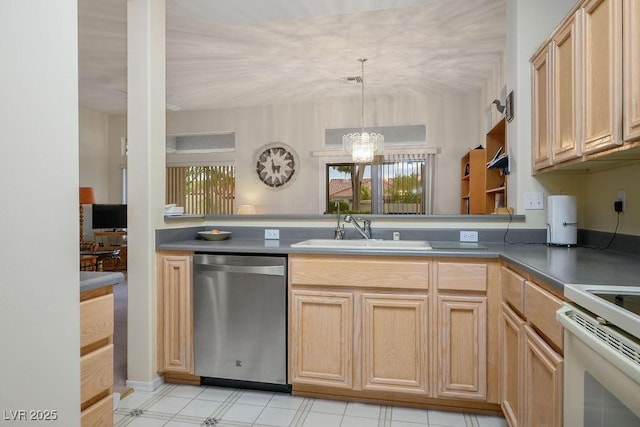 10720 Sky Meadows Ave, Las Vegas, NV 89134 - photo 12