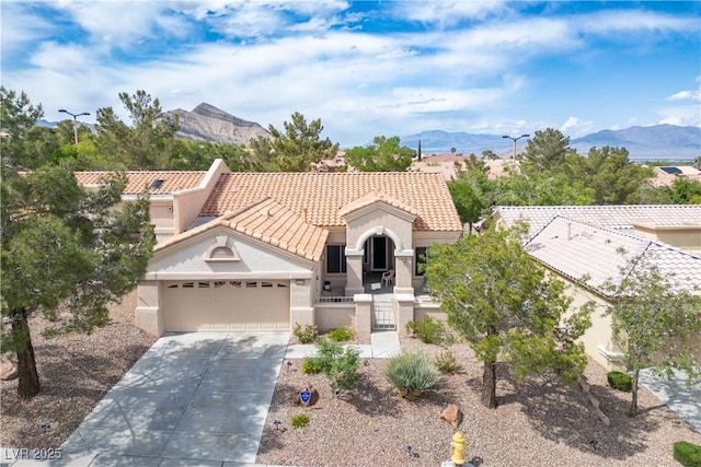 10720 Sky Meadows Ave, Las Vegas, NV 89134 - photo 28