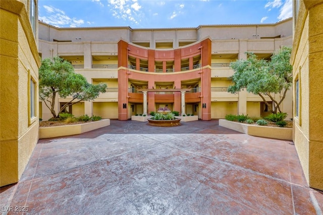 270 E Flamingo Rd Unit 136, Las Vegas, NV 89169 - view of patio / terrace