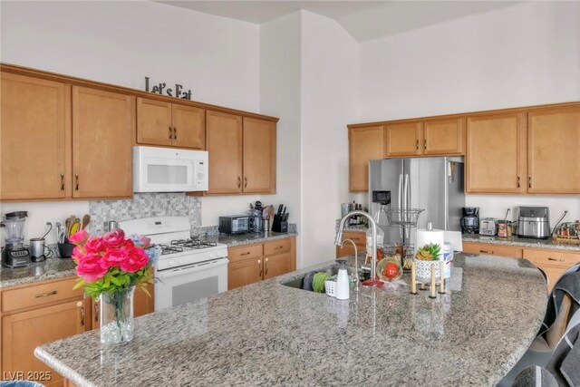 6829 Painted Morning Ave, Las Vegas, NV 89142 - photo 8