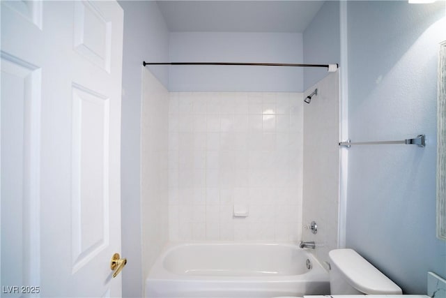 8555 W Russell Rd Unit 2020, Las Vegas, NV 89113 - full bathroom featuring toilet and tub / shower combination