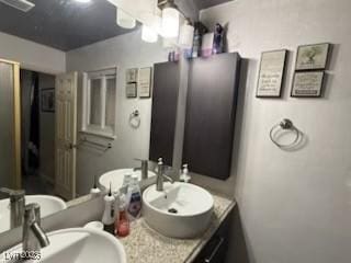 5804 Balzar Ave, Las Vegas, NV 89108 - full bath featuring vanity