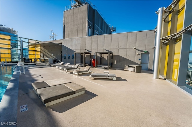 3726 Las Vegas Blvd Unit 2410, Las Vegas, NV 89158 - view of patio / terrace