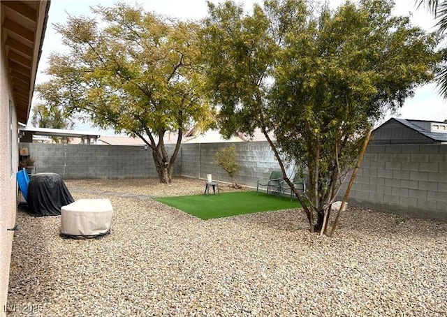 view of fenced backyard