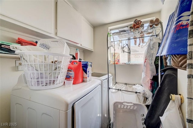 3138 White Rose Way, Henderson, NV 89014 - laundry room featuring cabinet space and washer and clothes dryer