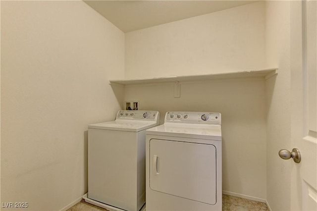 952 Crescent Falls St, Henderson, NV 89011 - clothes washing area featuring washing machine and clothes dryer and baseboards