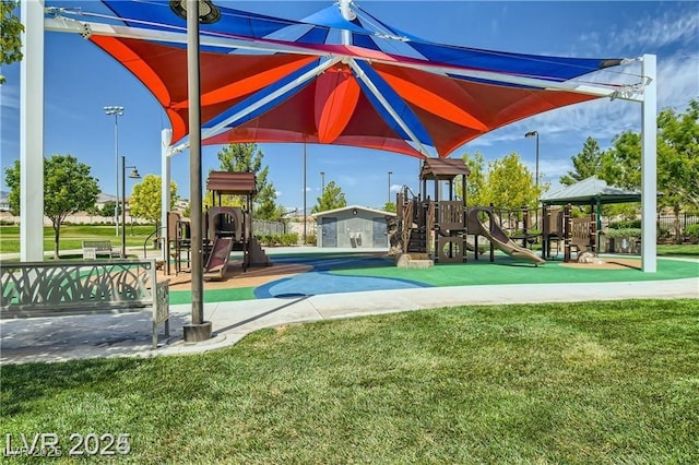 10271 Bark Pine Ct, Las Vegas, NV 89166 - photo 32