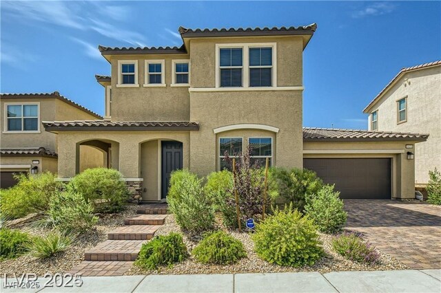 10271 Bark Pine Ct, Las Vegas, NV 89166 - photo 2