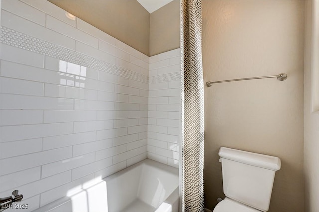 full bathroom with toilet and shower / bath combo