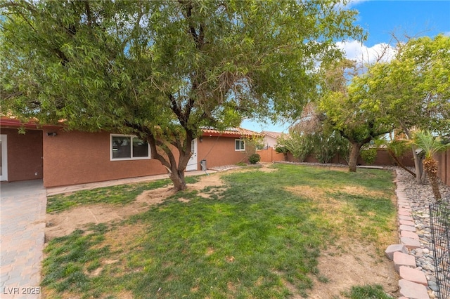 120 N Phyllis St, Las Vegas, NV 89110 - view of yard