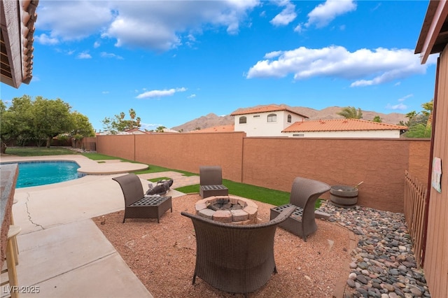 120 N Phyllis St, Las Vegas, NV 89110 - view of patio / terrace with a fenced backyard and an outdoor fire pit