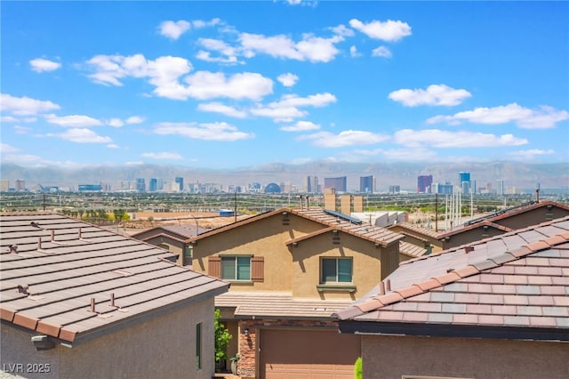 2767 Lindsey Springs St, Las Vegas, NV 89142 - skyline view