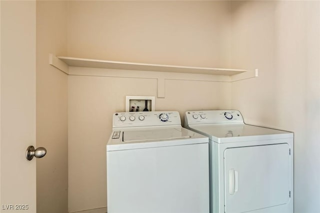 2728 Holmfault St, Henderson, NV 89044 - washroom featuring washing machine and clothes dryer