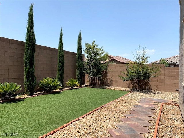 7861 Hamilton Pool Dr, Las Vegas, NV 89113 - view of yard