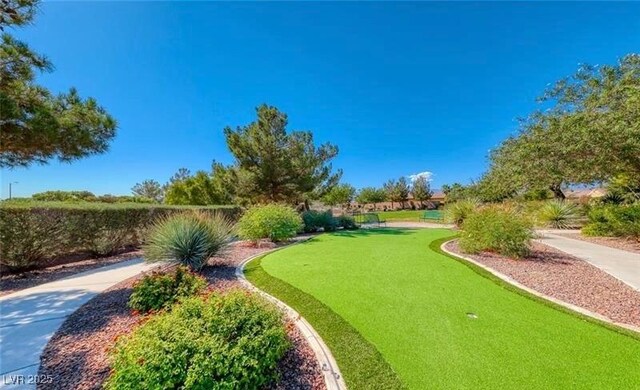 8836 Martin Downs Pl, Las Vegas, NV 89131 - view of community featuring an area to practice putting