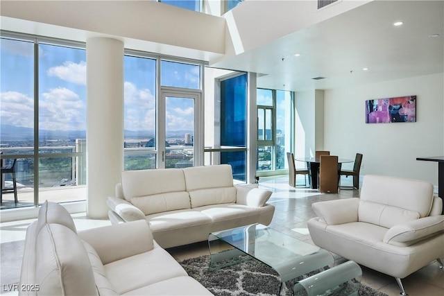 2700 S Las Vegas Blvd Unit 4305, Las Vegas, NV 89109 - living area featuring recessed lighting