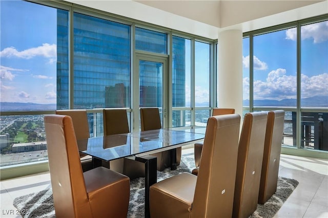 2700 S Las Vegas Blvd Unit 4305, Las Vegas, NV 89109 - dining space with tile patterned floors
