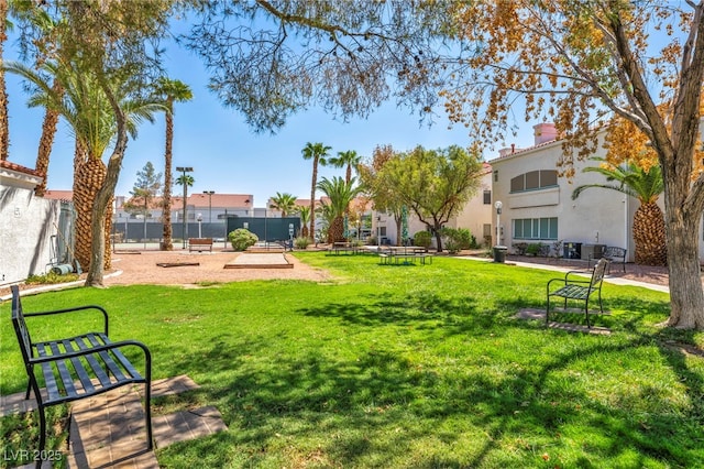 2725 S Nellis Blvd Unit 2052, Las Vegas, NV 89121 - view of community with a yard