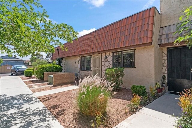 4000 Visby Ln, Las Vegas, NV 89119 - photo 16