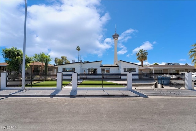 2200 Santa Ynez Dr, Las Vegas, NV 89104 - photo 1