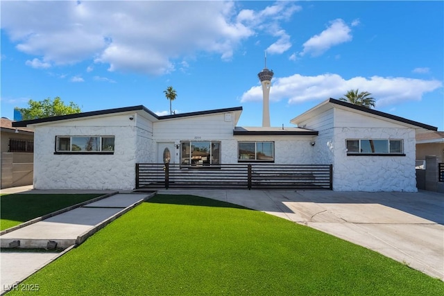 2200 Santa Ynez Dr, Las Vegas, NV 89104 - photo 2